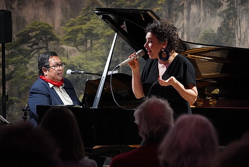 Mit Gefühl und Stimmung