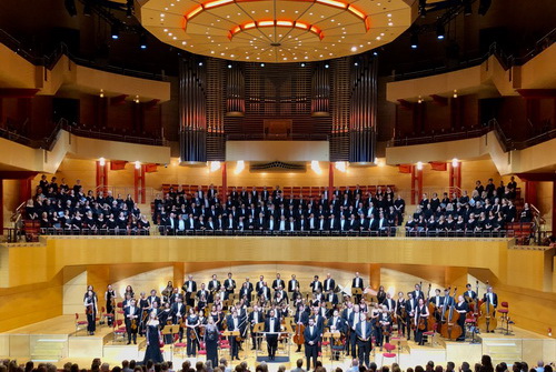 Aufwühlend dramatisches Requiem
